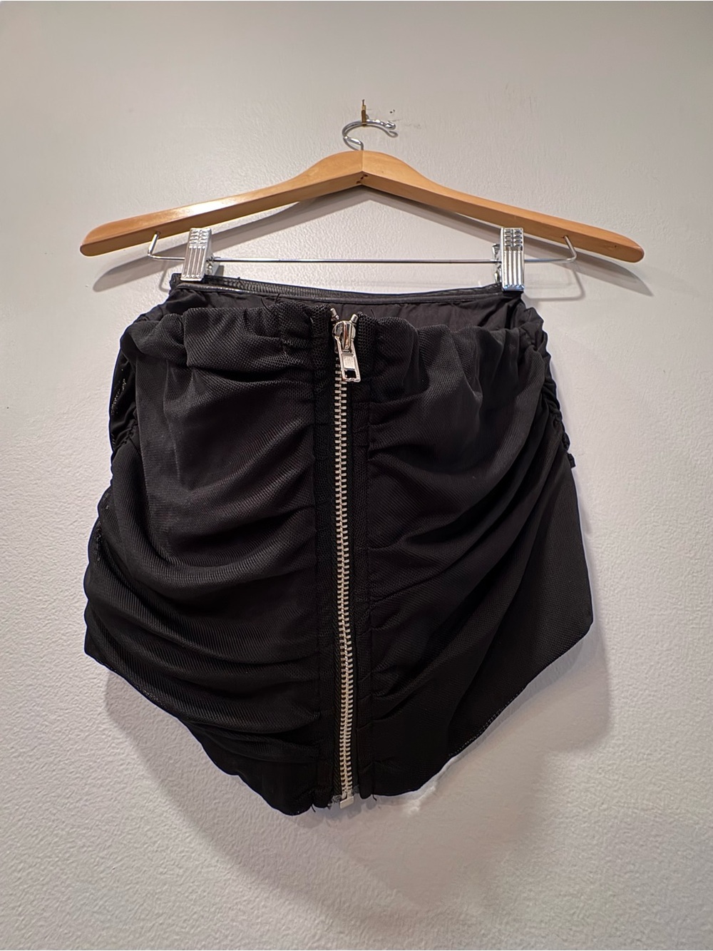 Hey Samy Black Ruched Top (Zipper in the back)
